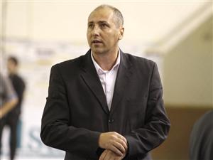 “Lanterna roşie” iese în calea lui “U” Mobitelco