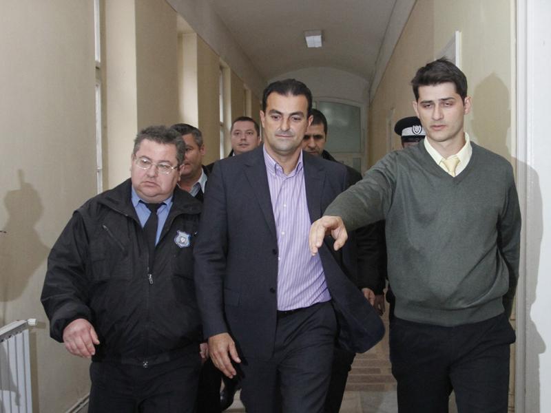 Apostu, suspendat din primărie