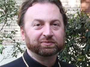 UN NOU EPISCOP AL CURIEI ARHIEPISCOPIEI MAJORE: Preasfinţia sa Claudiu Pop