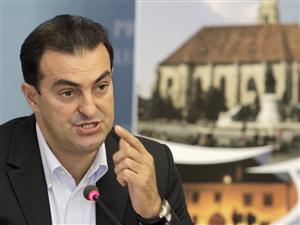 Eliberarea lui Apostu, judecată astăzi. La fel şi prelungirea arestului