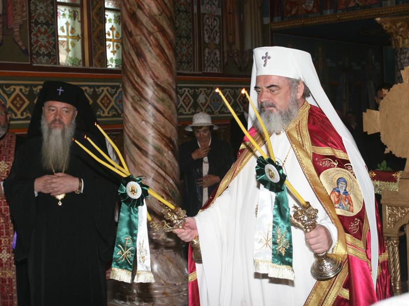 Sărbătoarea de Sfântul Nicolae, la catedrala mitropolitană