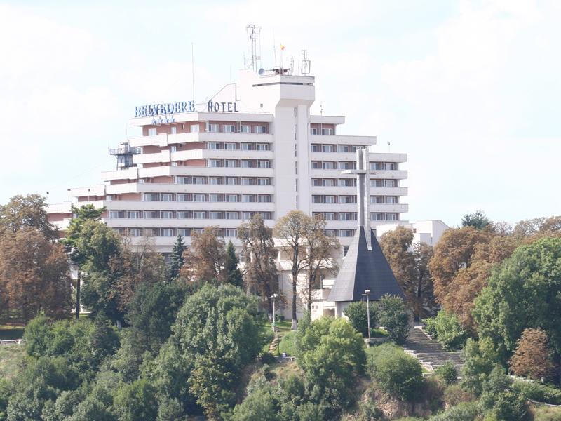 Ţinute noi pentru vechile hoteluri 