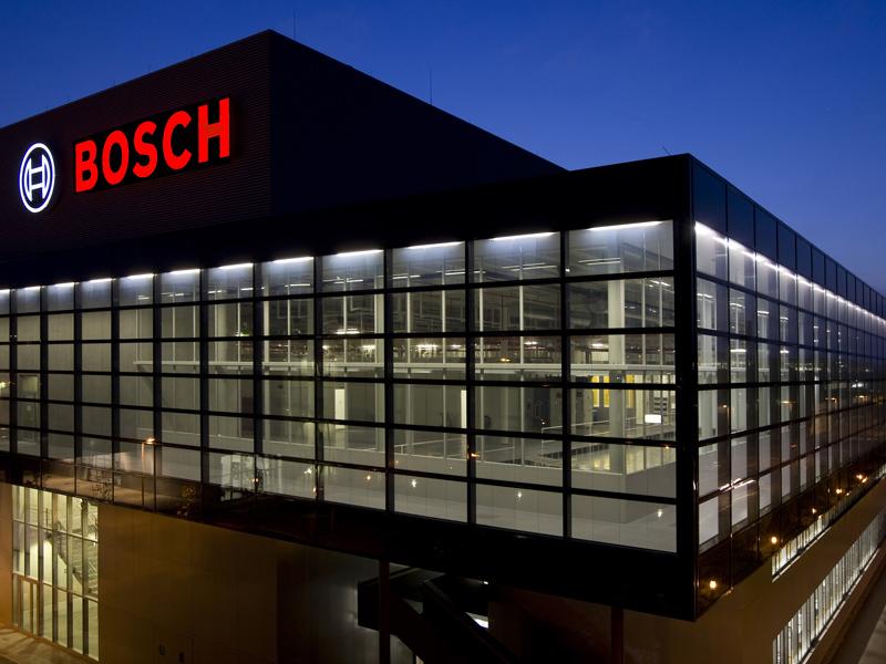Bosch se decide în martie