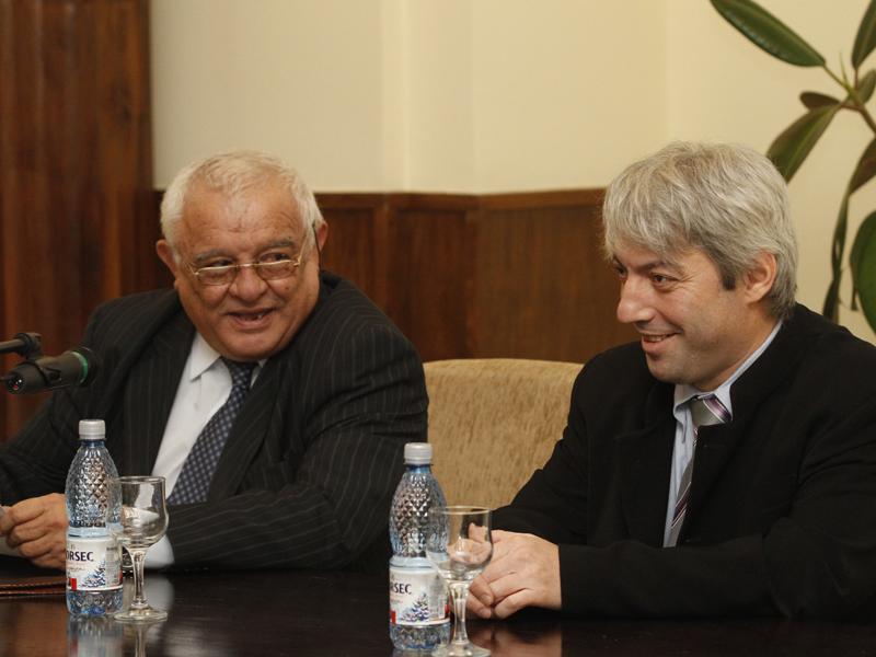 Gropi comune în Baciu?