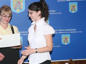 Sinuciderea studentei de 10: acum câteva zile a renunţat la facultate. Vezi ce spun foştii profesori VIDEO