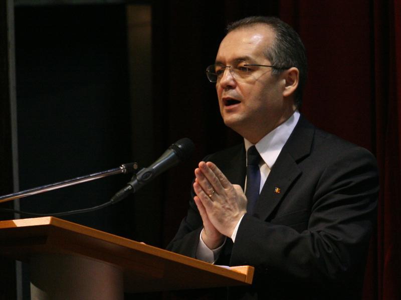 Boc, despre starea de sănătate a tatălui său: Nu ne aşteptăm la minuni, ci la progrese mărunte
