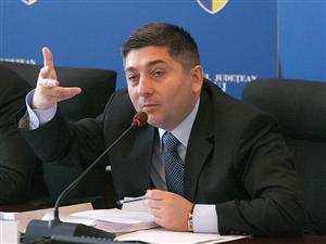 Şedinţă de Consiliu Judeţean fără vicepreşedinţi. Înlocuitorul lui Bica se alege azi prin vot