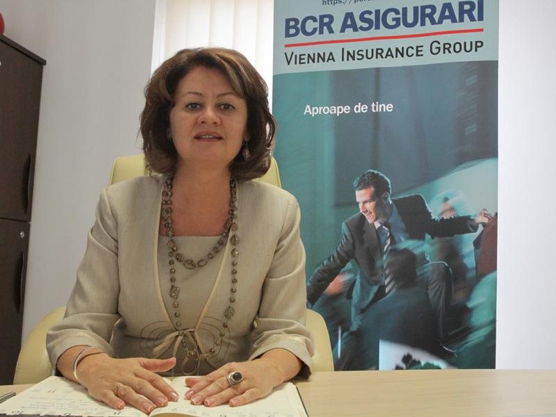Adriana Ghemeş: “Anul 2011 a fost un an plin de realizări pentru BCR Asigurări”      