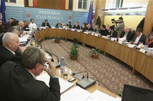 Cine iese din ilegalitate cu girul Consiliului Local