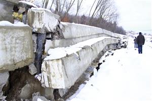 “Centura de diamant” se dezintegrează