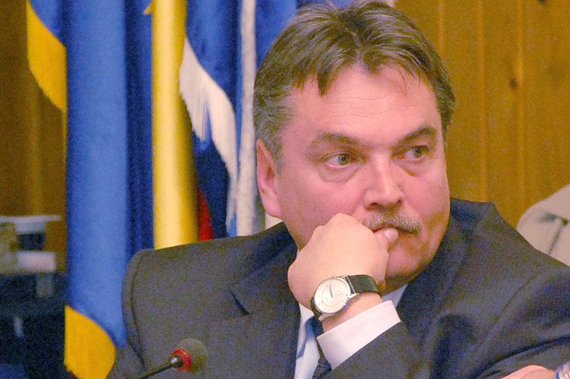 Avocaţii răspund: “Am depus oferta, o susţinem şi o vom apăra” 