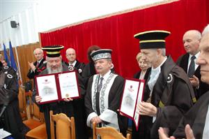 Ierarhii ingineri, “doctori” ai Universităţii Tehnice din Cluj        