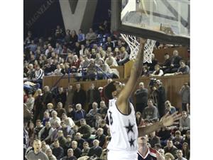 Phillip Jones promite: “Voi da totul pentru «U»!”