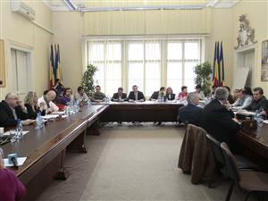 Gâlceavă pe bugetul de 200 de milioane de euro al municipiului 