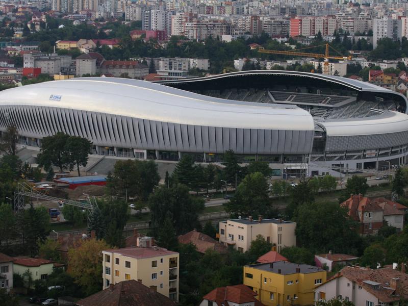 Bugetul stadionului, ghimpele din talpa administraţiei judeţene 