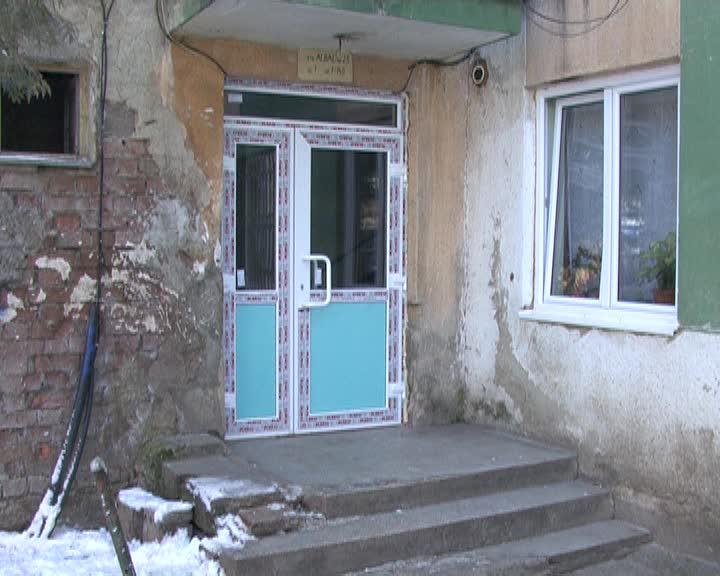 Bloc fără căldură, pe strada Albac VIDEO