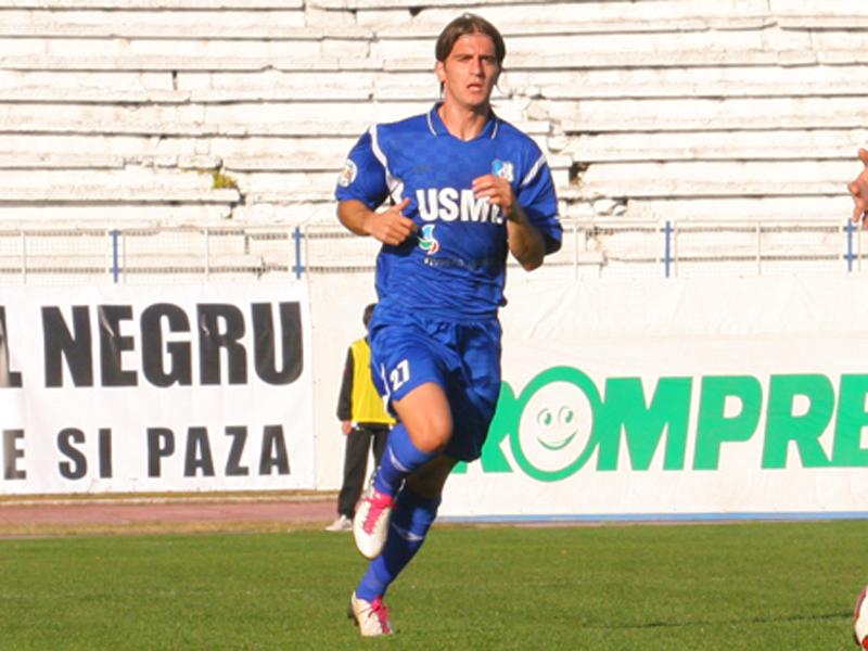 CFR a adus un fotbalist problemă. Acum o lună îşi numea antrenorul “şobolan”!