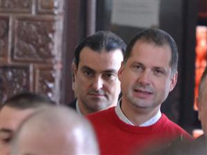 Apostu, printre lacrimi: “Activitatea mea în administraţia publică s-a încheiat”