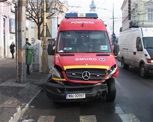 Accidente la indigo, în acelaşi loc din piaţa Unirii VIDEO