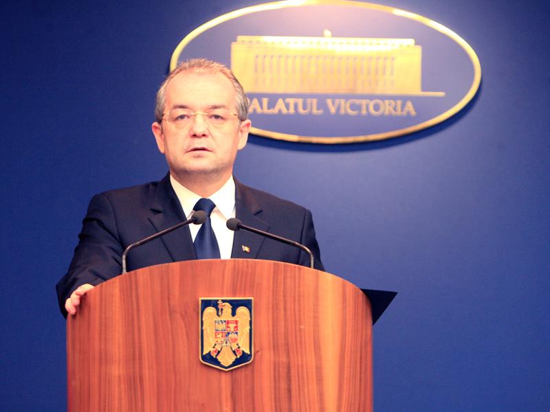 Ţării, cât mai mulţi miniştri