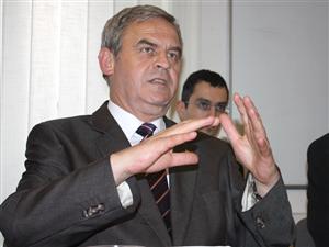 Tökes, în căutare disperată de duşmani: astăzi, REALITATEA TV