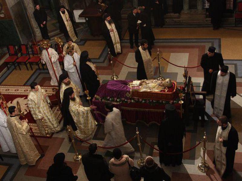 “Diktatul” de la Bucureşti a sfârtecat Mitropolia lui Bartolomeu