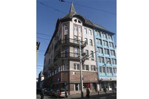 Retrocedare cu cântec în centrul Clujului: primăria a dat ce nu avea