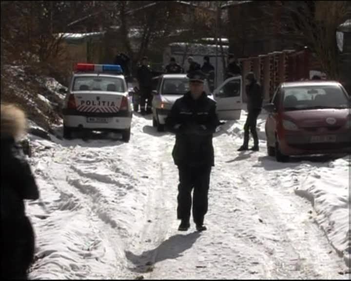 A doua zi de căutări a persoanelor dispărute la Tarniţa, fără niciun rezultat VIDEO