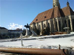 Patinoarul din Piaţa Unirii a fost demontat