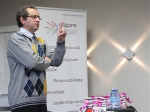 Dan Puric le readuce aminte clujenilor să iubească