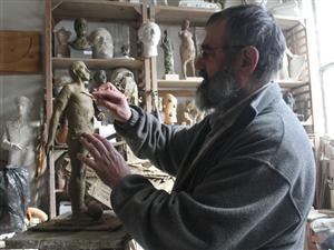 Căpitanul intră în joc