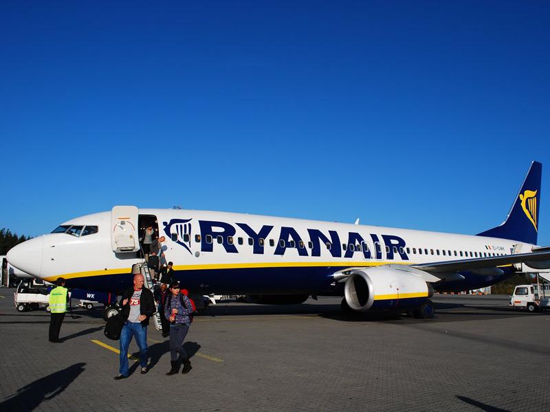 Cacealma? Mureşul se laudă că a “suflat” Ryanair de la Cluj