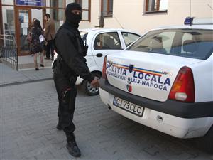 Autospeciale pentru poliţia locală 
