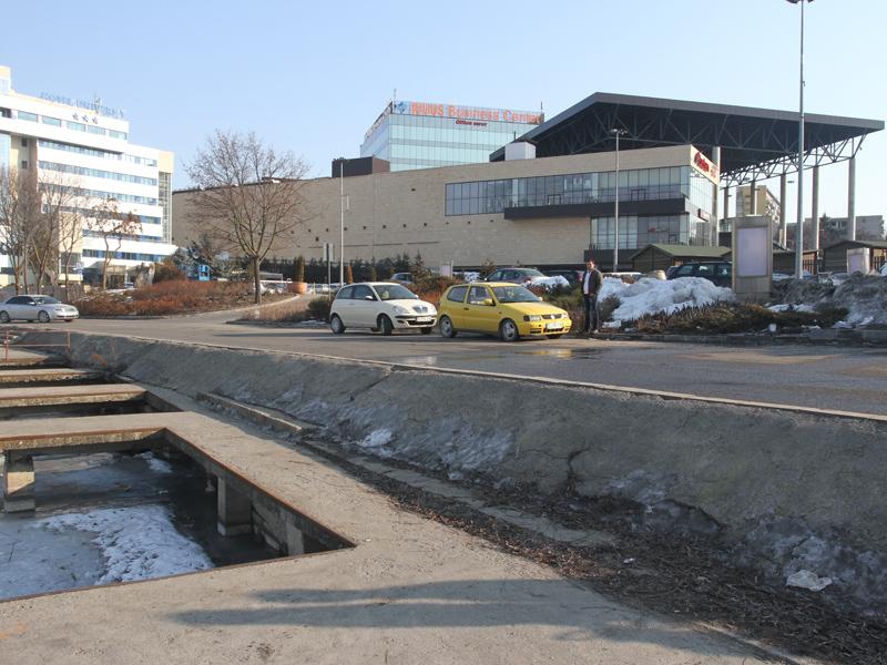 Extinderea Iulius Mall se întoarce în Consiliul Judeţean
