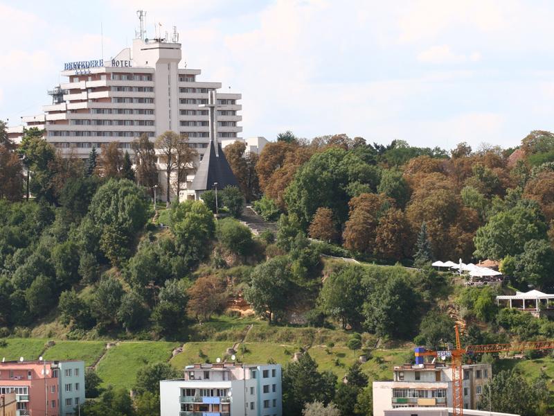 Cetăţuia ar putea deveni “Acropolele Atenei”