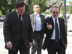 Şi Frunzăverde îl “împinge” pe Boc să candideze la Cluj