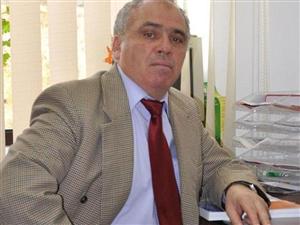 “Profesorul porno” pozează în victimă: a cedat “avansurilor” studentei. Vezi rechizitoriul FOTO