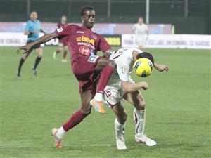 CFR mai pregăteşte un fotbalist pentru export: Sougou e dorit în Franţa