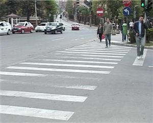 Munceşti patru luni pe an ca să-ţi plăteşti doar taxele VIDEO
