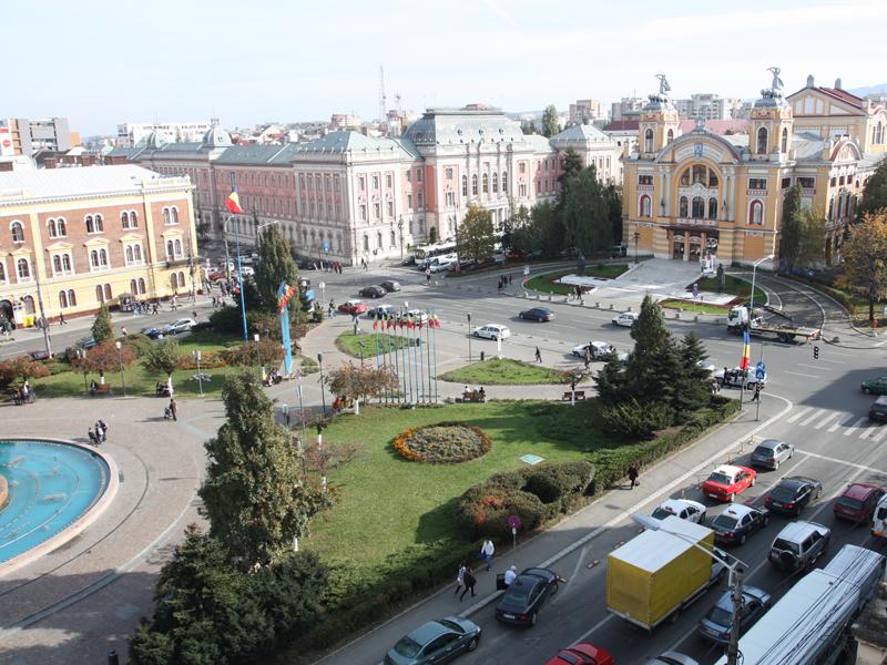 Biserica apără Piaţa Avram Iancu de parkingurile subterane