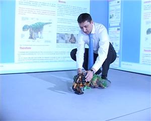 Roboţii, terapia viitorului, îi tratează pe copiii cu autism din Cluj VIDEO