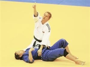 Judoka Alina Dumitru a câştigat al 8-lea titlu european din carieră 