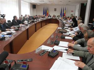 Nemulţumiţi de activitatea directorilor instituţiilor de cultură