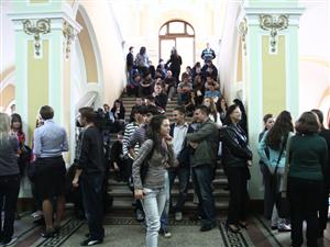 Universitarii clujeni se plâng de practicile ministerului