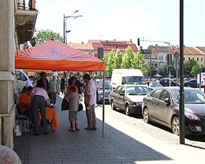 Campanie cu frâna de mână trasă VIDEO