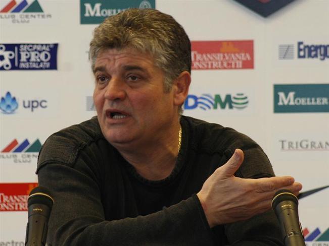 Ion Manu şi Iulian Mihăescu, secunzii lui Ioan Andone la CFR Cluj