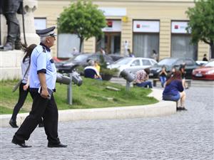 Poliţiştii şi-au luat revanşa în faţa ex-ministrului Igaş