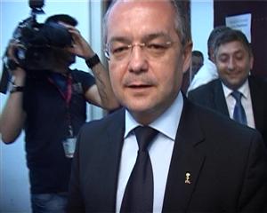 Garda veche a PDL cere capul lui Emil Boc VIDEO