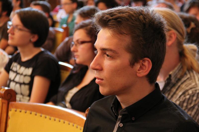 Cel mai tânăr consilier local din Cluj are doar 23 ani şi e încă student