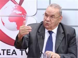 Marga, strâns cu uşa de Băsescu